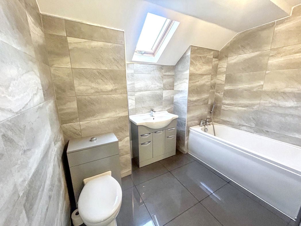 Property image 10 of 19