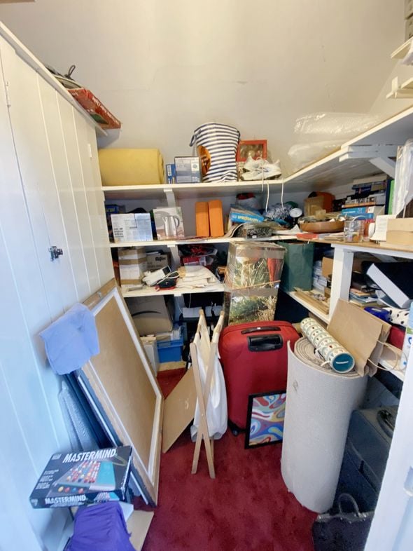 Property image 28 of 37