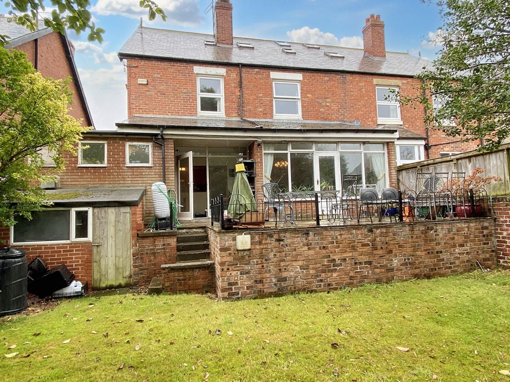 Property image 34 of 37