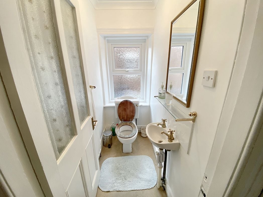 Property image 19 of 37