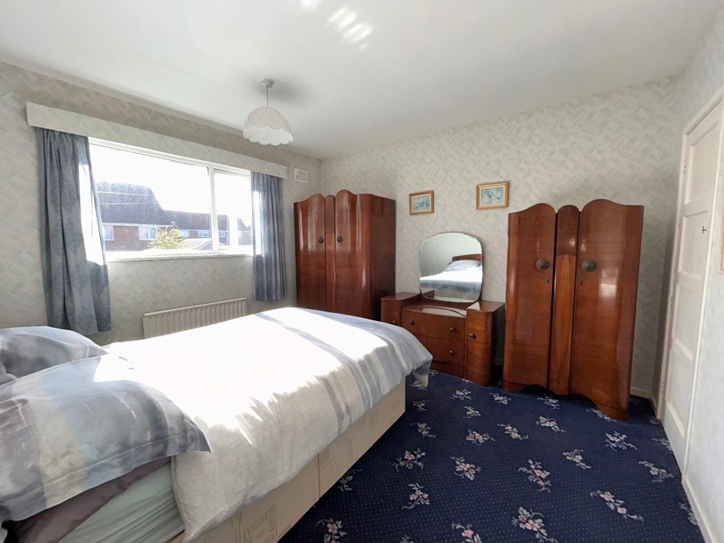 Property image 10 of 17