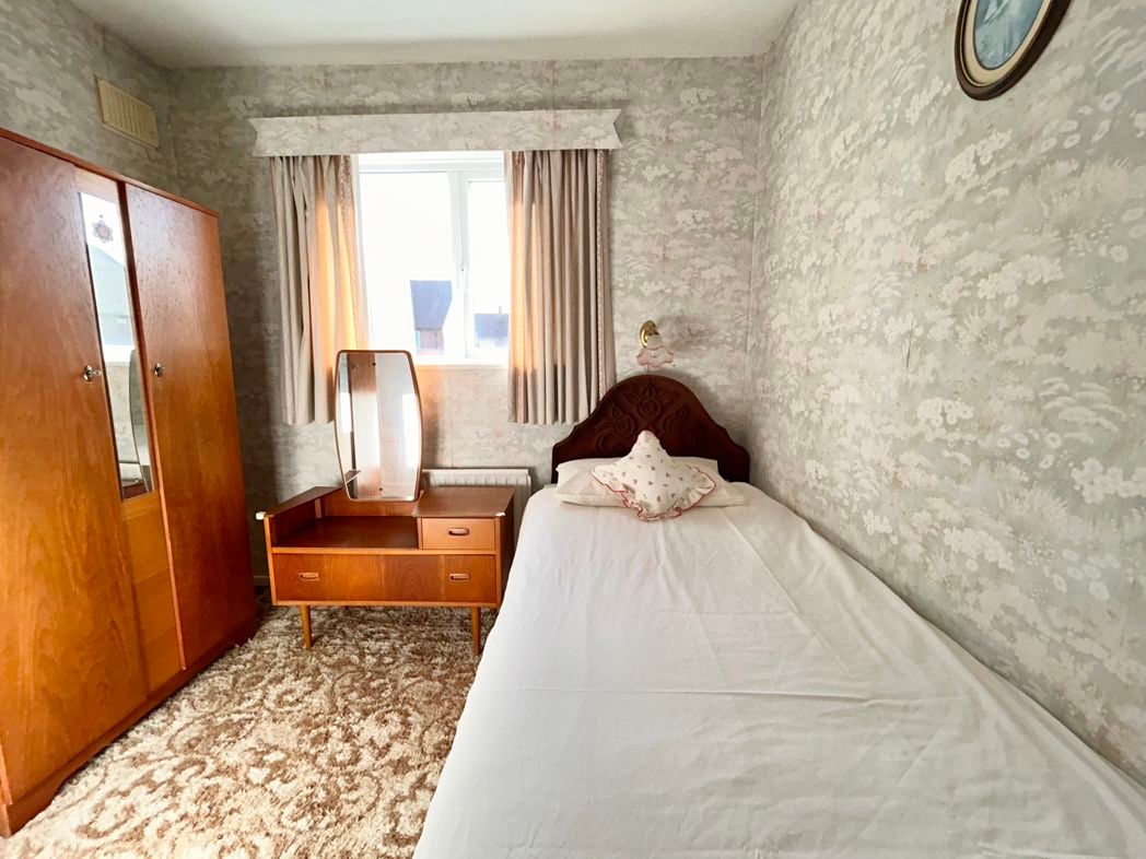 Property image 13 of 17