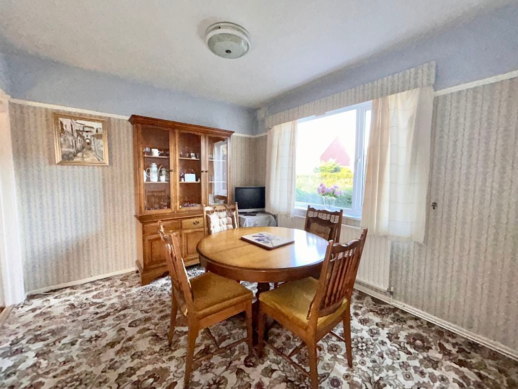 Property image 7 of 17