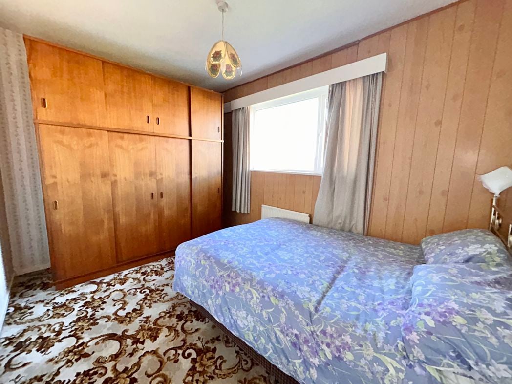 Property image 14 of 17