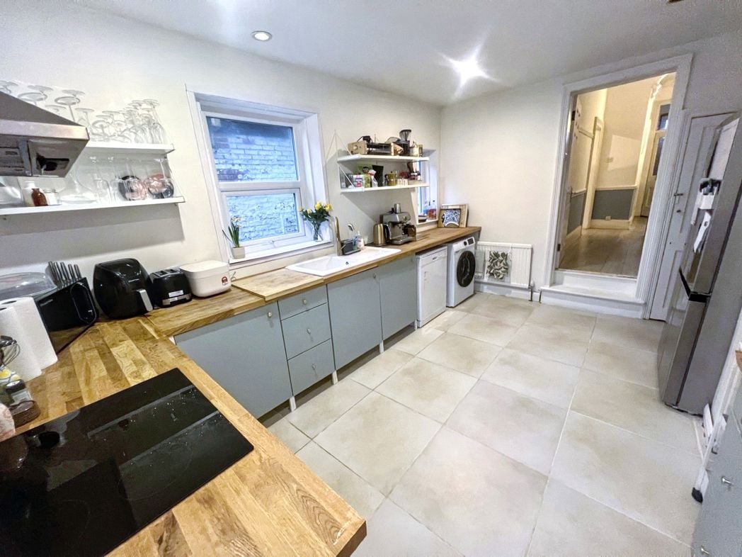 Property image 5 of 13