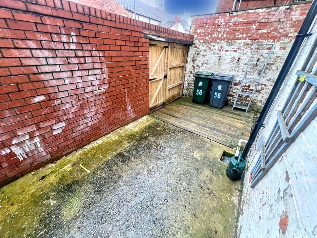 Property image 7 of 13