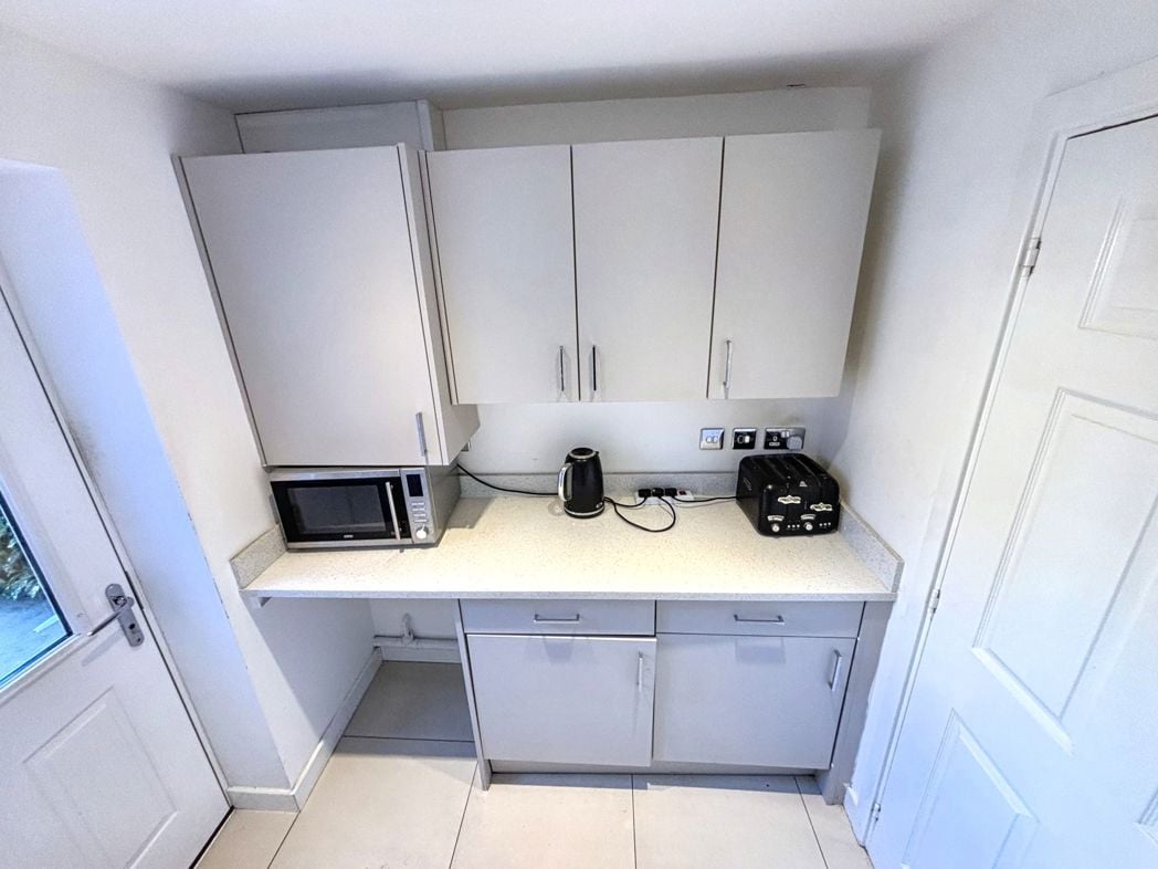 Property image 9 of 24