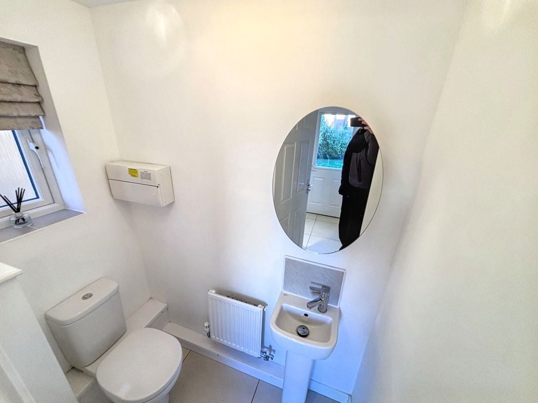 Property image 10 of 24
