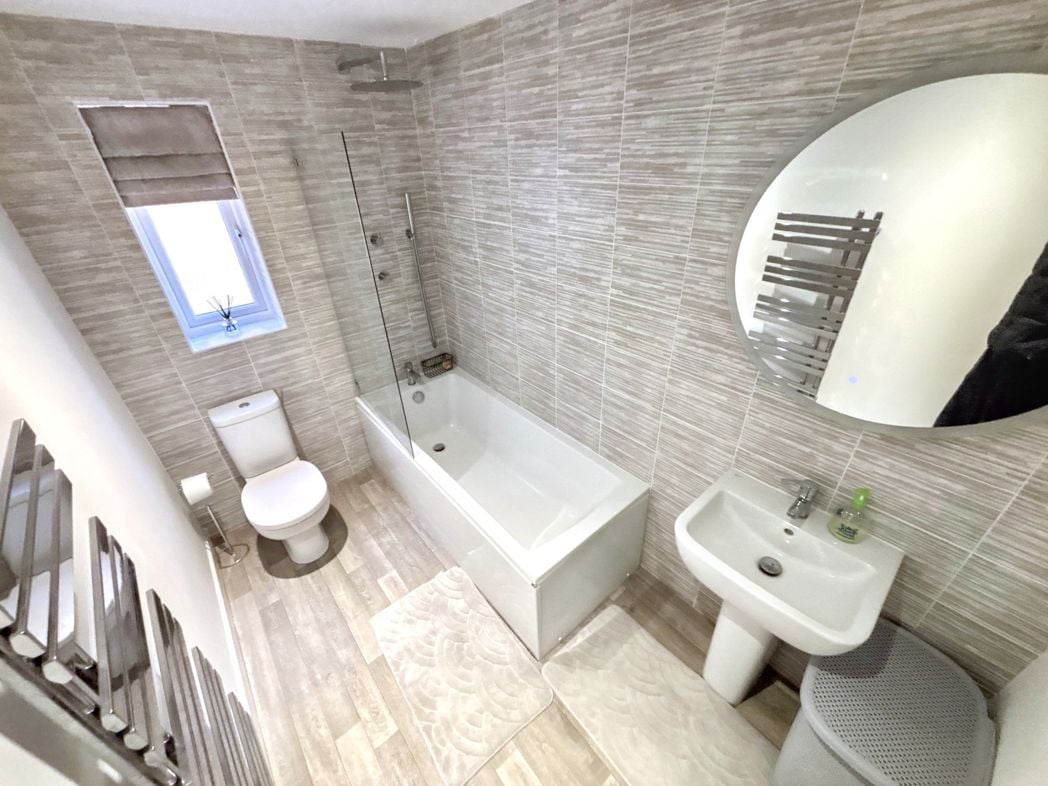 Property image 21 of 24