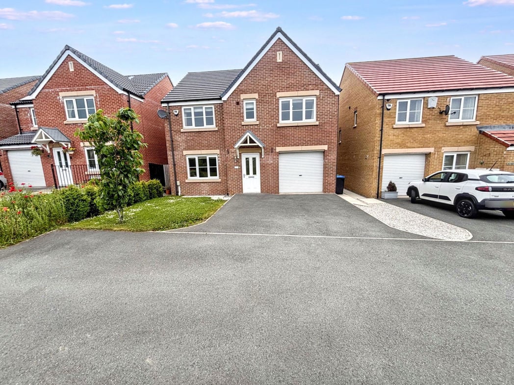 Property image 1 of 24