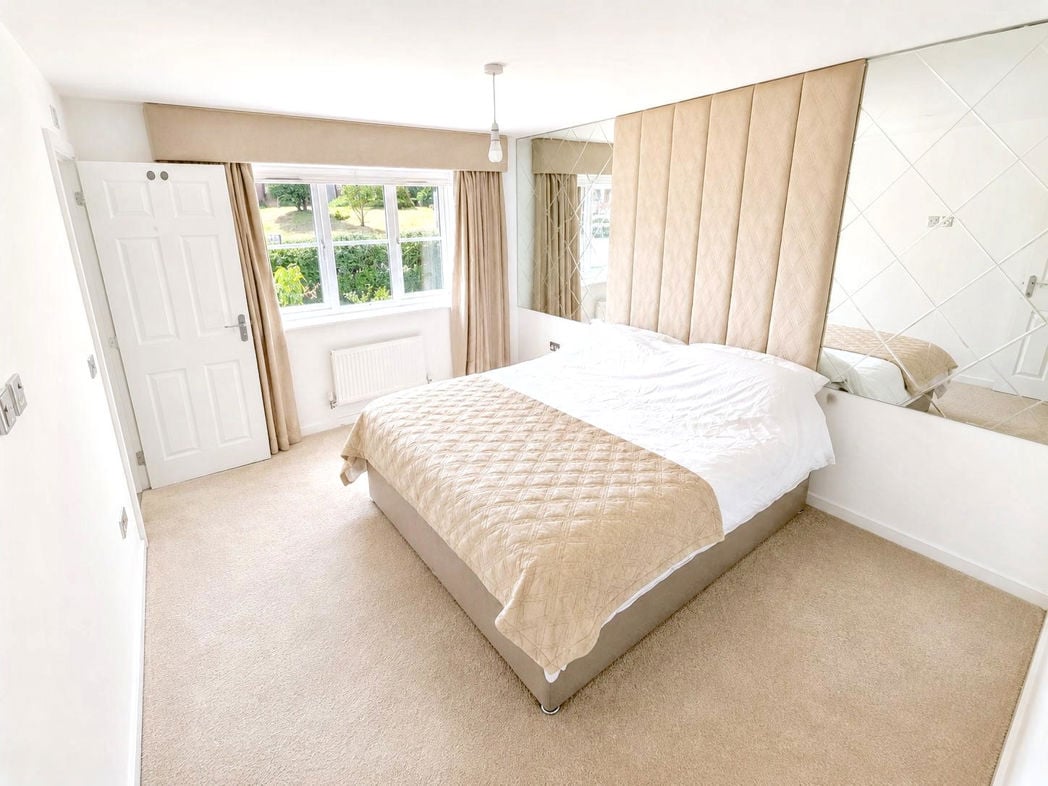 Property image 10 of 20