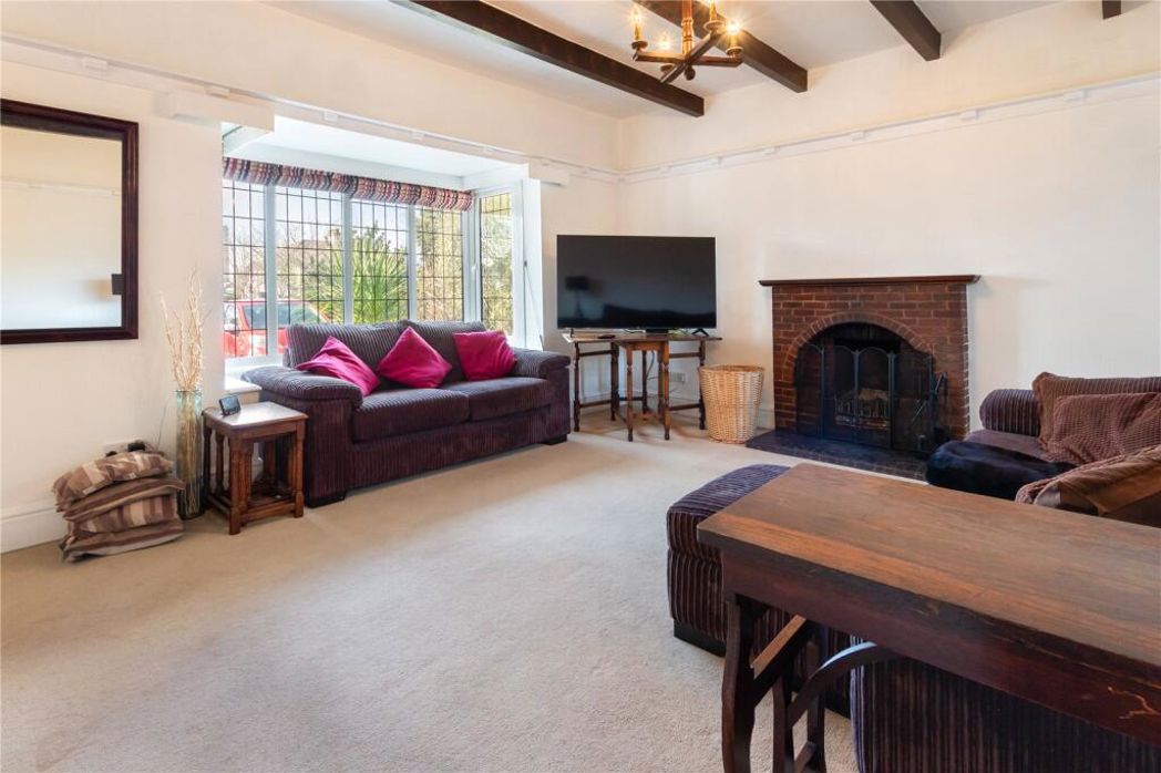 Property image 2 of 18