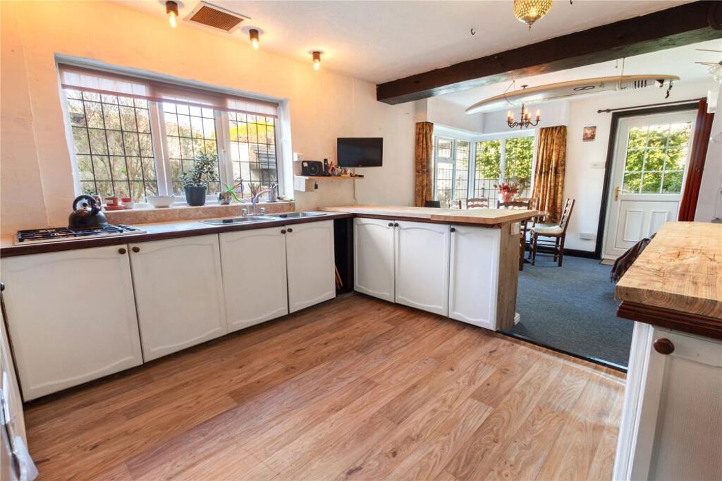 Property image 6 of 18