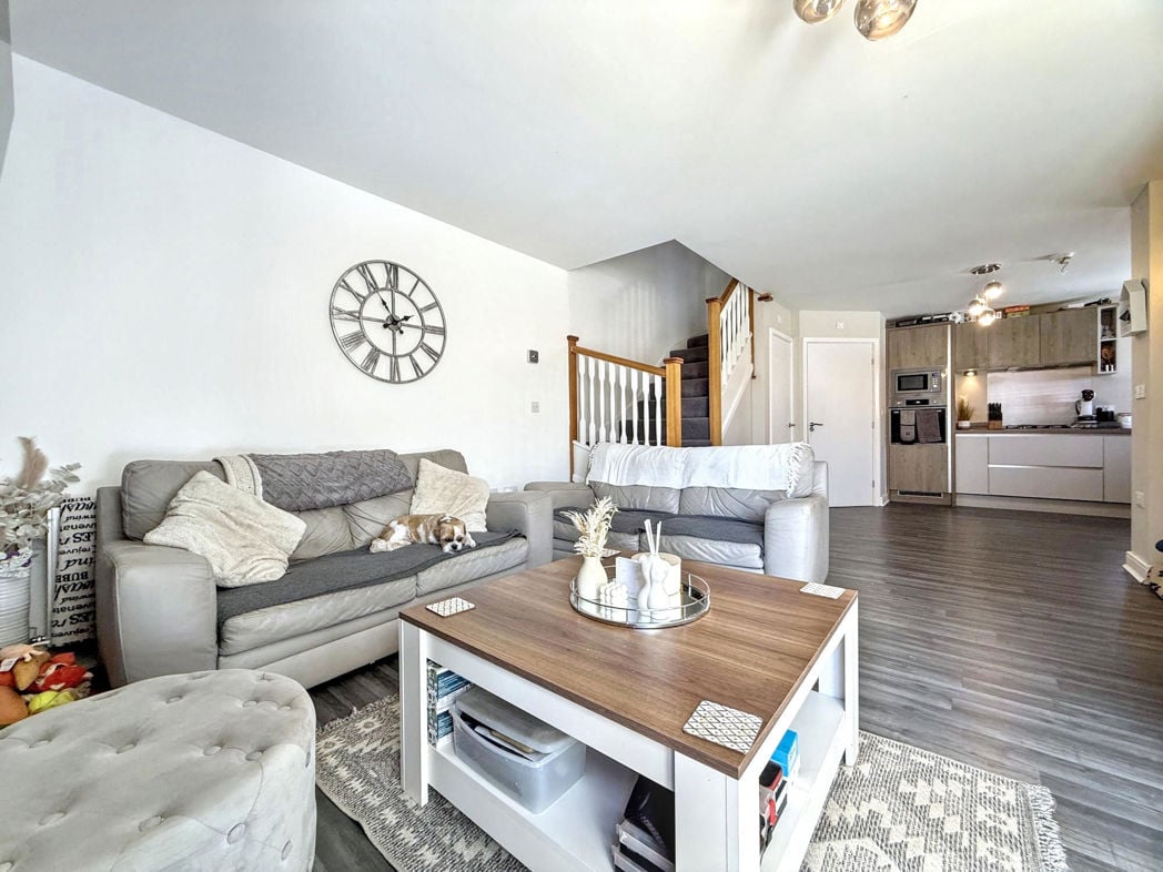 Property image 5 of 21
