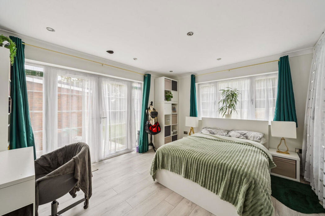 Property image 6 of 14