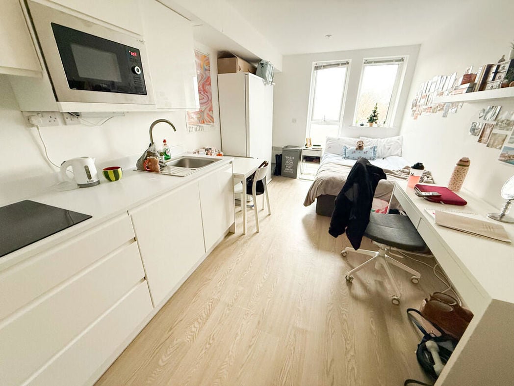Property image 3 of 7