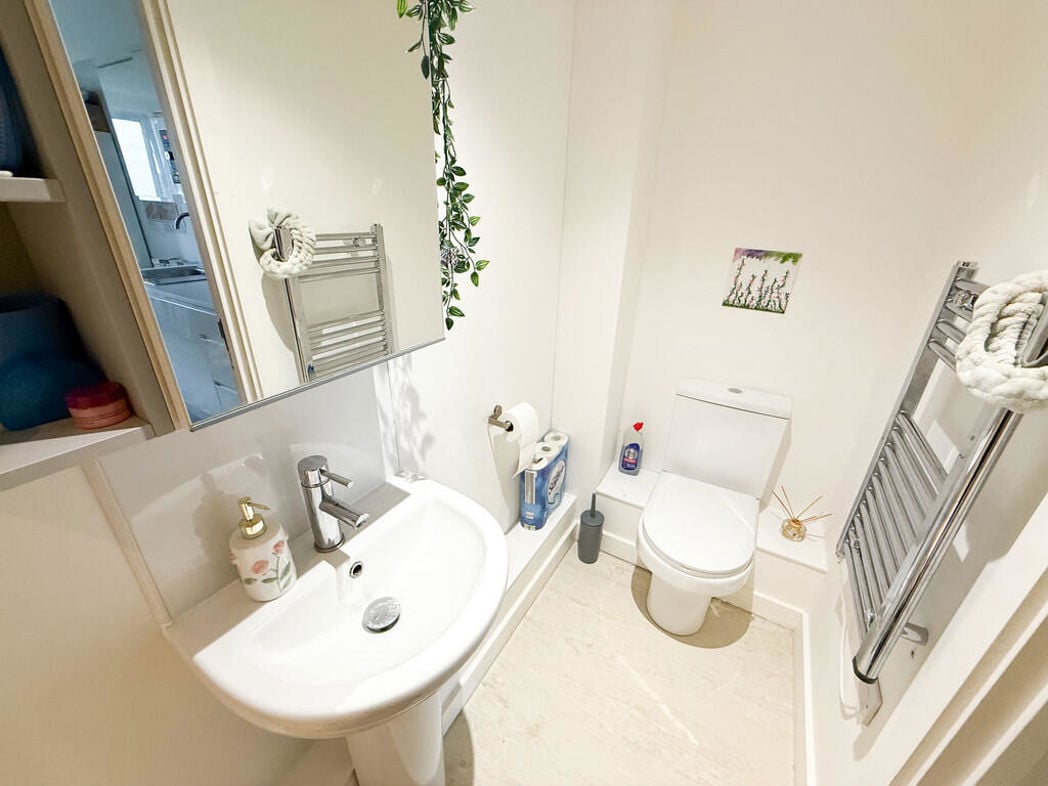 Property image 5 of 7