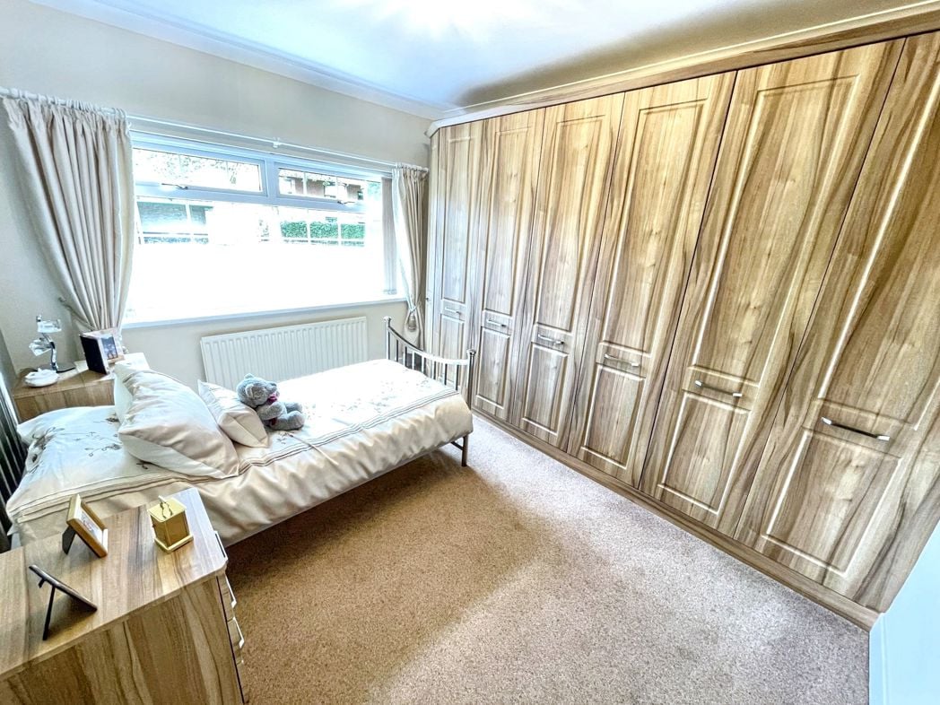 Property image 6 of 10