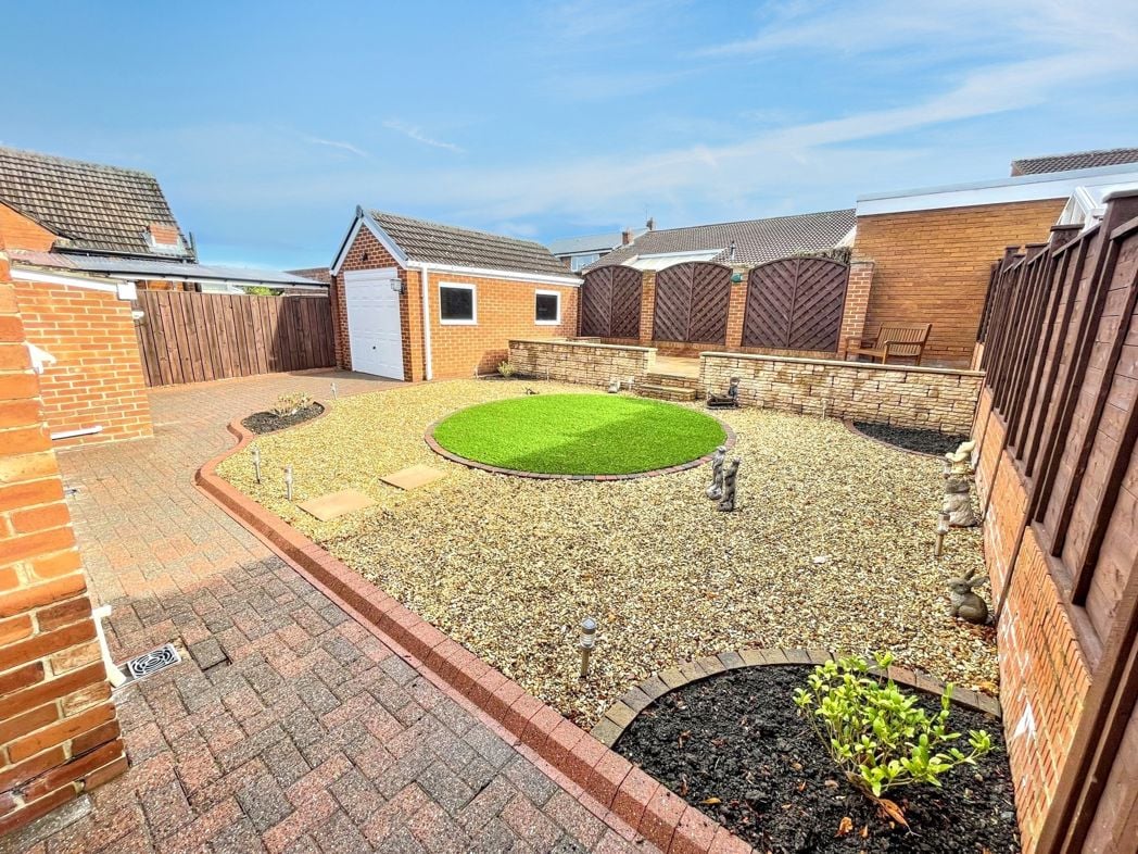 Property image 10 of 10