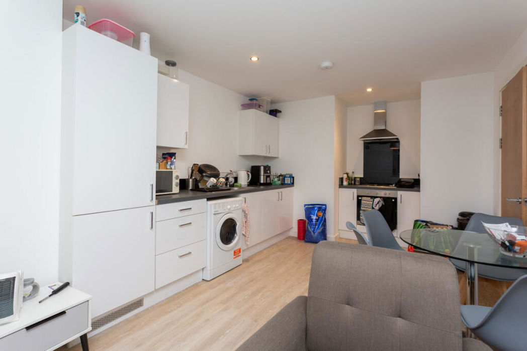 Property image 4 of 9