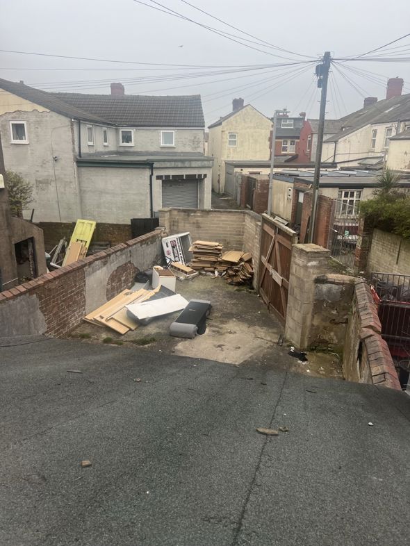 Property image 16 of 17