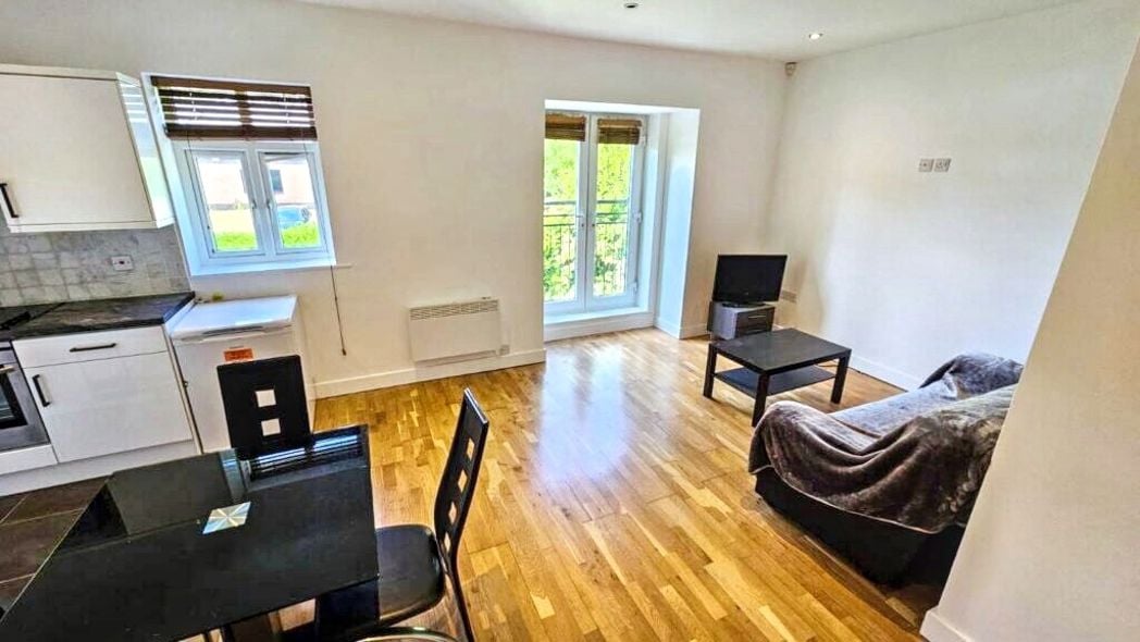 Property image 1 of 19