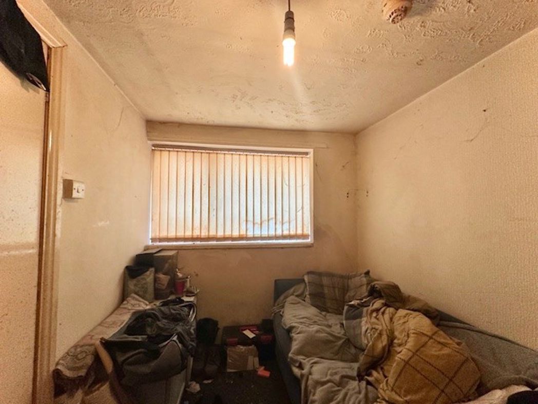Property image 13 of 17