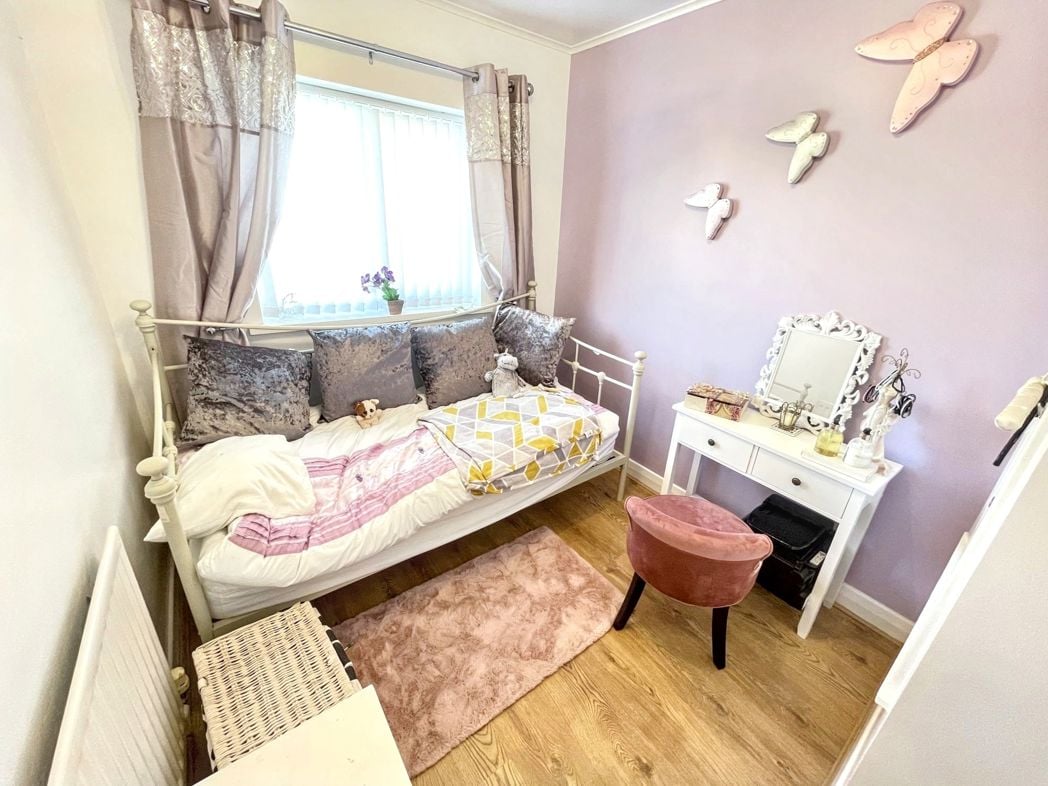 Property image 8 of 10