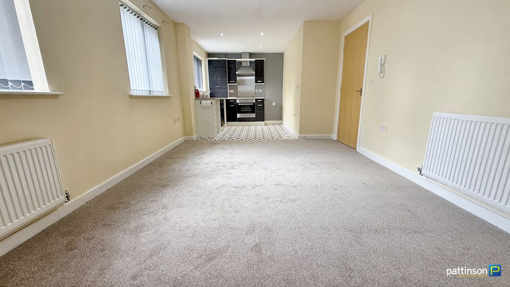 Property image 2 of 11