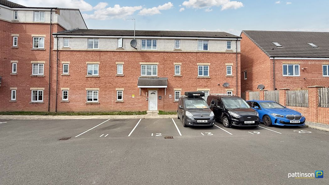 Property image 1 of 11