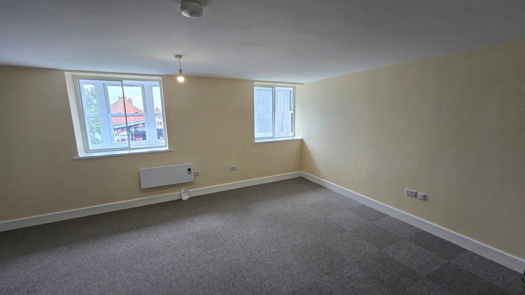 Property image 5 of 14