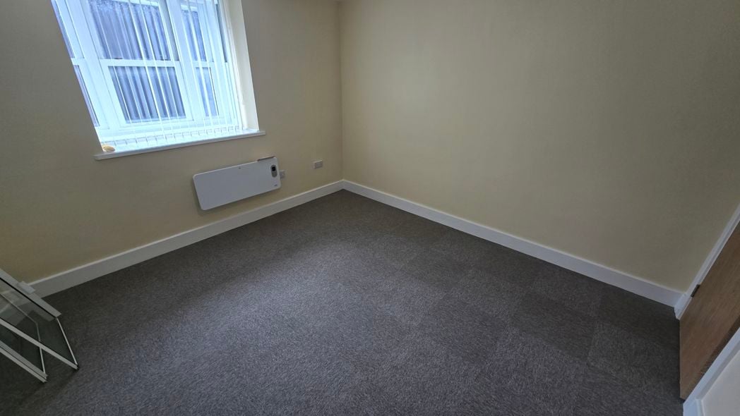 Property image 6 of 14