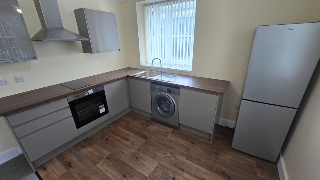 Property image 5 of 14