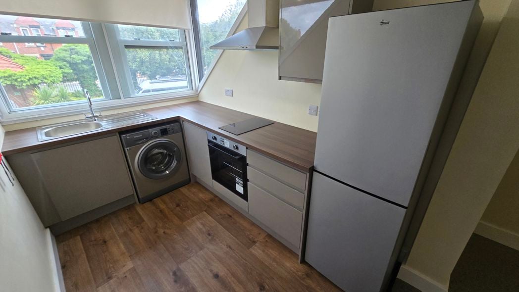 Property image 4 of 15