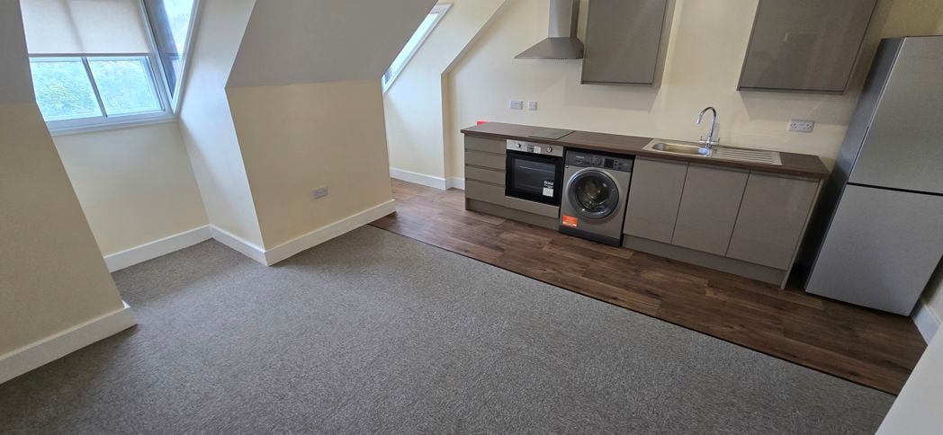 Property image 5 of 13