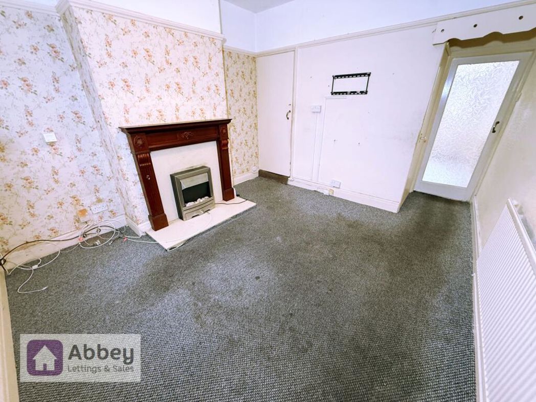 Property image 4 of 13