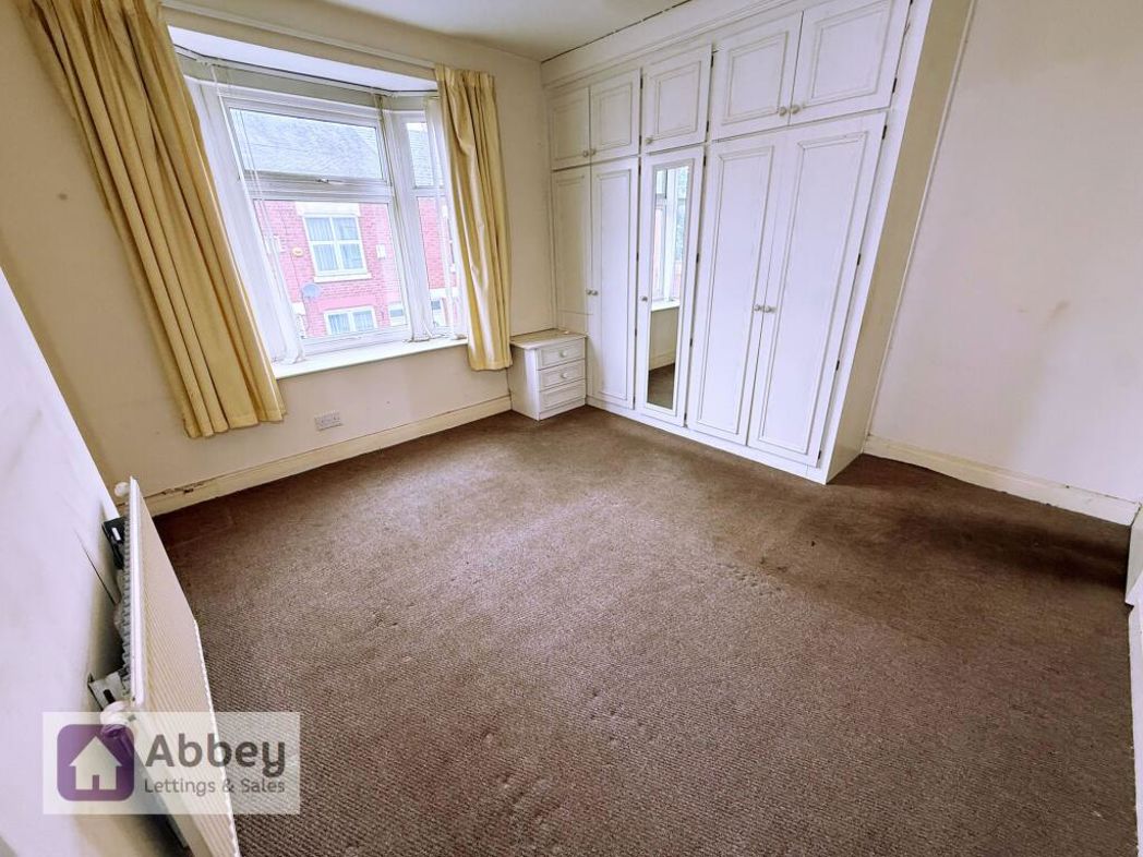 Property image 8 of 13