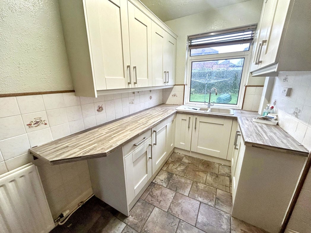Property image 7 of 17