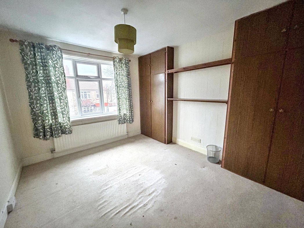 Property image 13 of 17