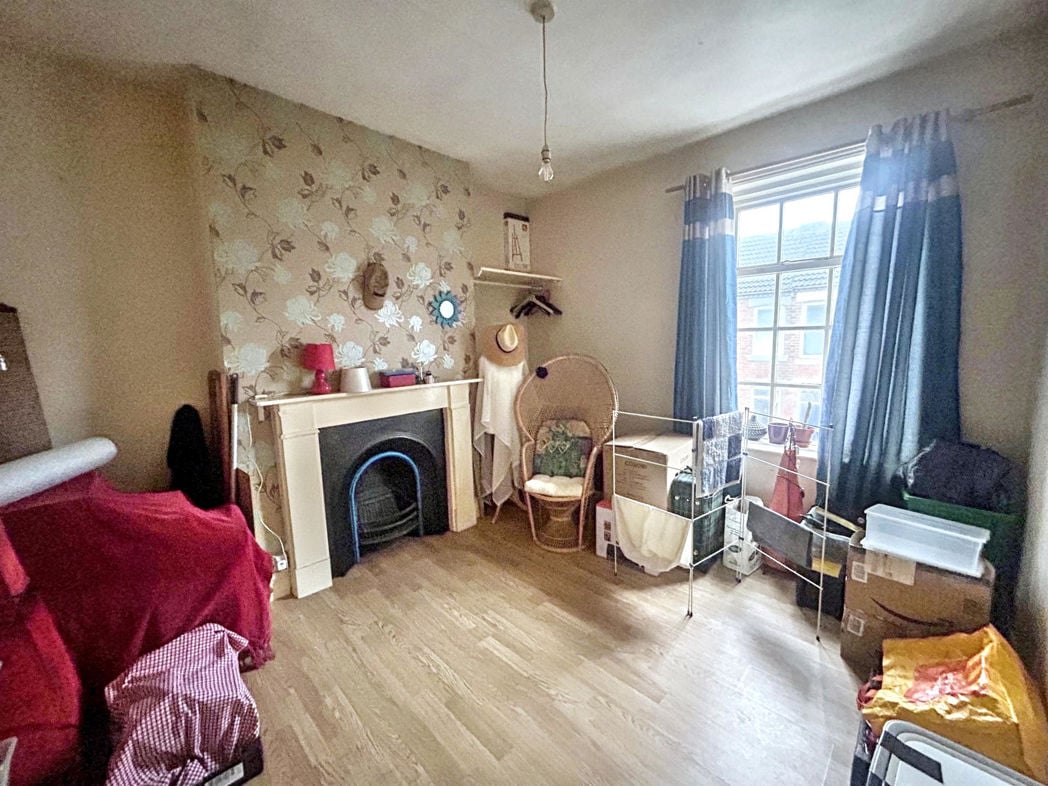 Property image 8 of 14