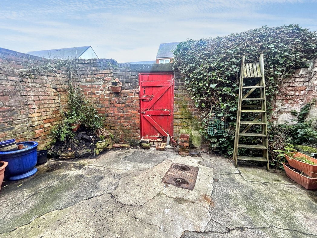Property image 13 of 14