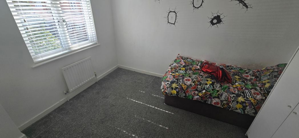 Property image 10 of 17