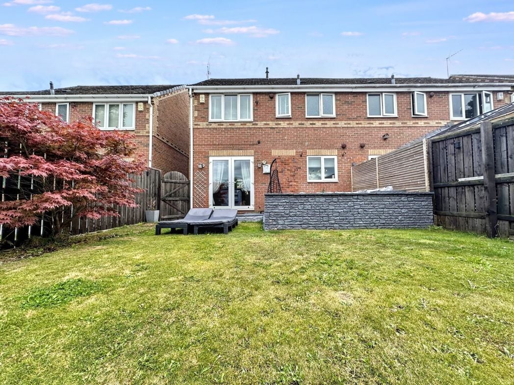 Property image 16 of 19