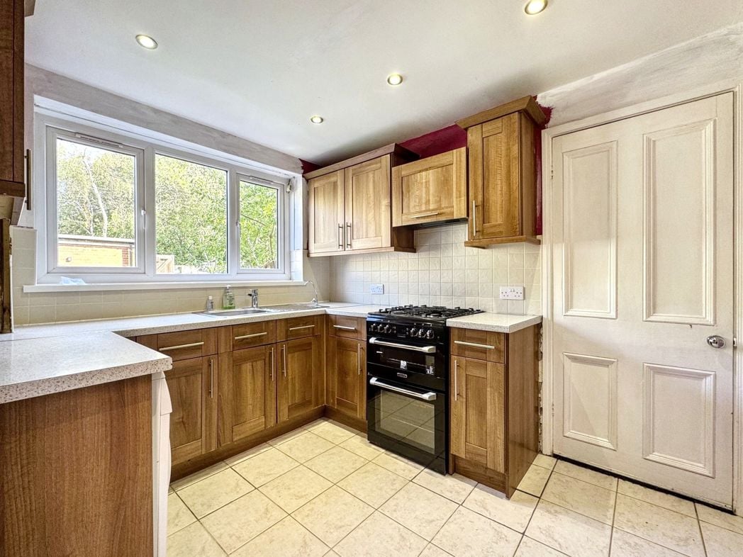 Property image 2 of 24