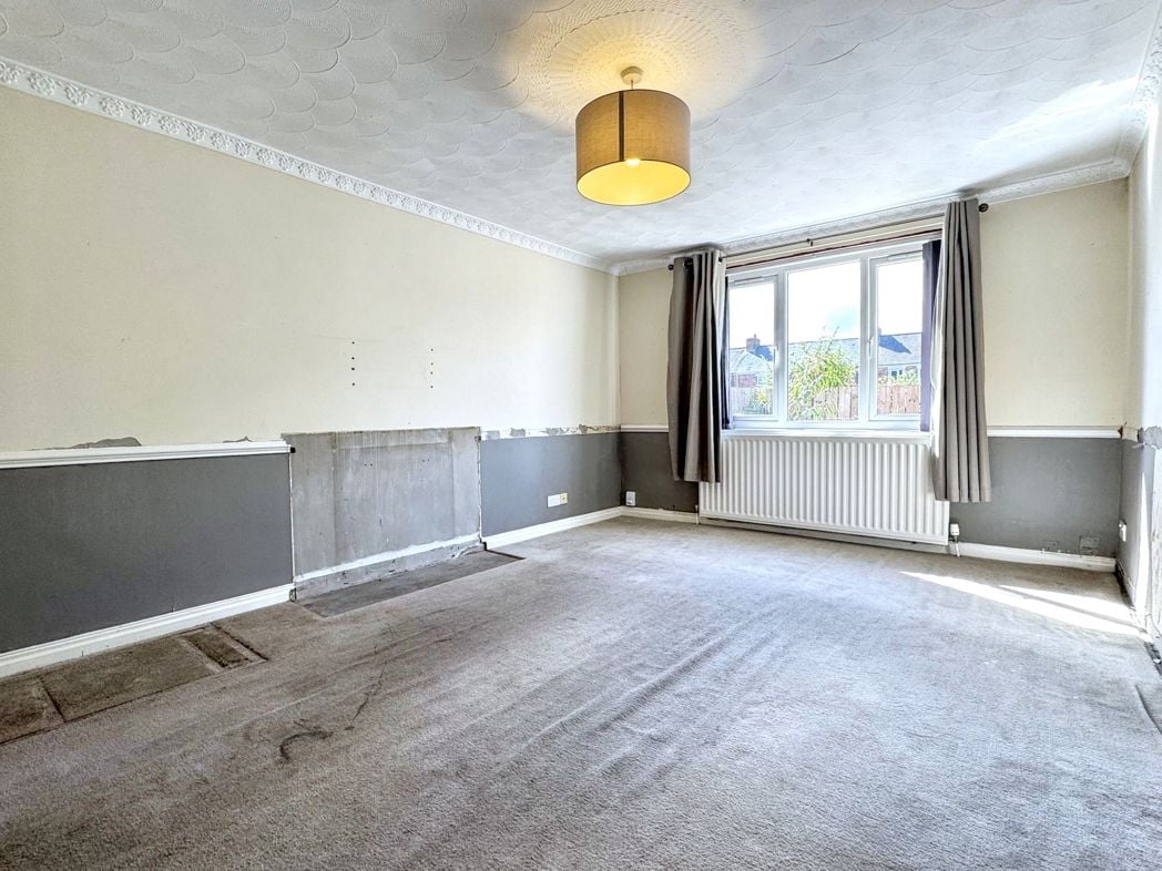Property image 6 of 24