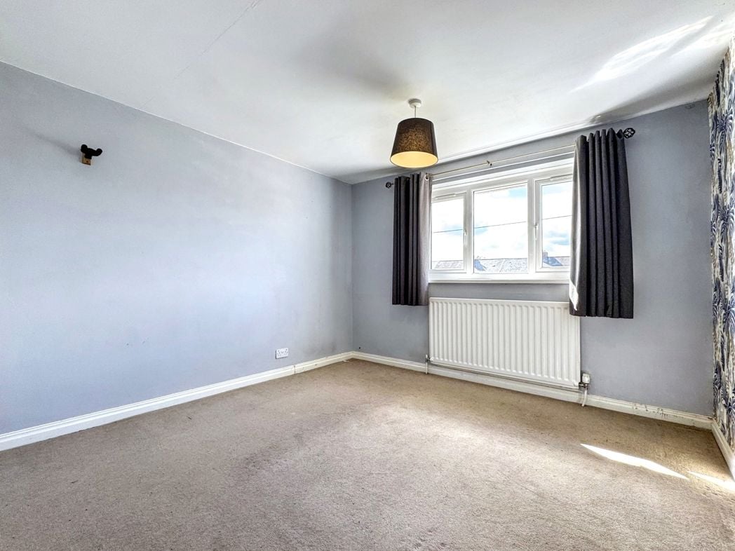 Property image 13 of 24
