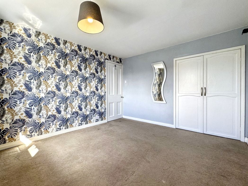 Property image 14 of 24