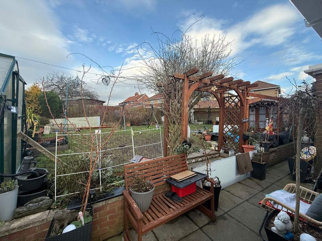 Property image 17 of 18