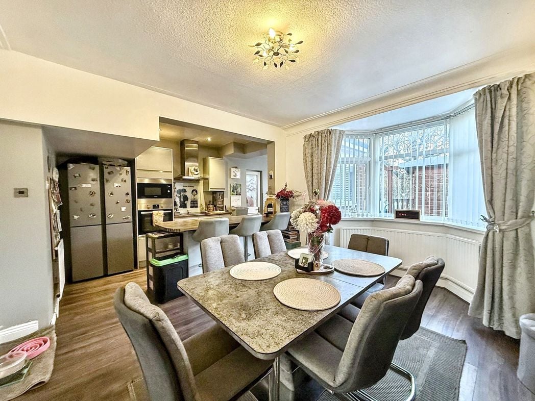 Property image 5 of 18