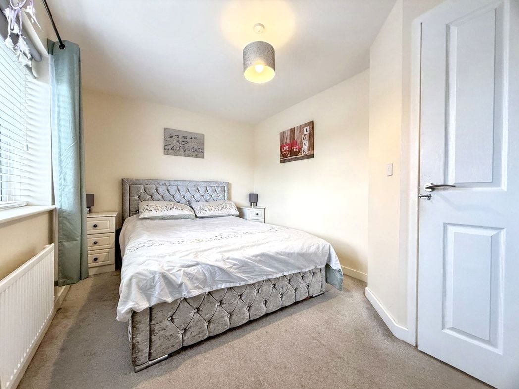 Property image 13 of 29